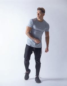 High Quality Men Tshirt High Elasticity Professional GYM Fitness O-Neck Mens T Shirts Slim Fit  Curved Hemline Raglan Sleeve 3XL